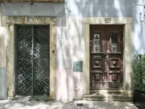 Streets of Pr&iacute;ncipe Real in Lisbon, Portugal