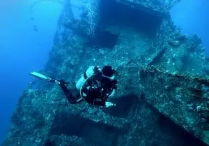 Shipwreck Diving in Coron, Philippines | Tips for Diving and Getting your PADI Open Water Diver Certification in Coron