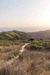 Exploring Southern California with Ergobaby: 5 kid-friendly hikes in Orange County | Ergobaby Omni 360 Cool Air Mesh