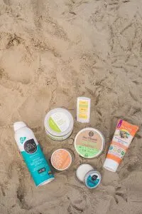 A Guide to Buying Reef-Safe Sunscreen | Brands like Butterbean Organics, Raw Elements and All Good make natural, zinc oxide sunscreen that is safe for coral reefs