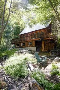 Cabin in Forest Falls, California | Tips for booking the coolest rentals and camping spots in Southern California