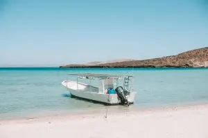 Panga boat heading to Isla Espiritu Santo near La Paz, Mexico