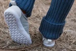 Splay Athletics Barefoot Shoes for Kids | the Little Kids Loco shoe