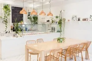 Ruze Cake House, a dessert shop in downtown Scottsdale, Arizona