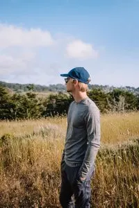 Long-sleeve merino wool t-shirt by Isobaa