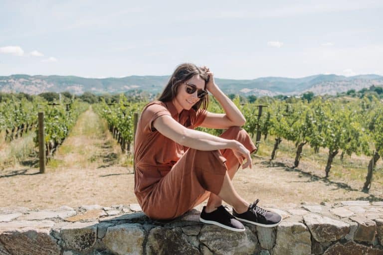 11 Casual Barefoot Shoes (that are Stylish and Comfortable)